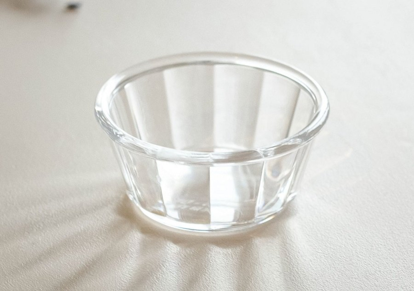 Соусник из поликарбоната круглый прозрачный 80 мл 7,1х3,4 см