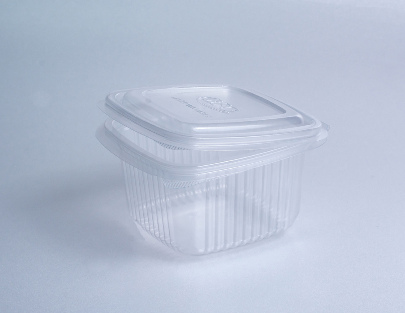 Контейнер пластиковый BFG HLC-375 прозрачный с крышкой 375 мл 95х95х65 мм 50 шт/уп (12 уп/ящ)