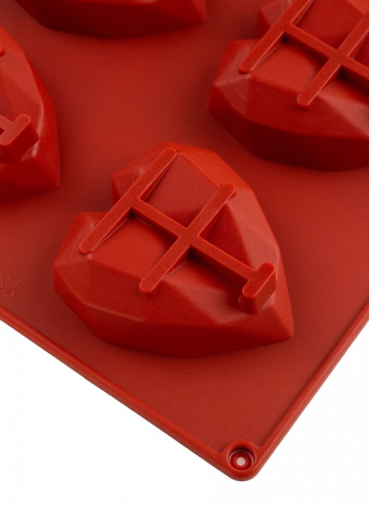 Форма силиконовая Профи Ледяное сердце 8 ячеек красная 5,7х6,4 см