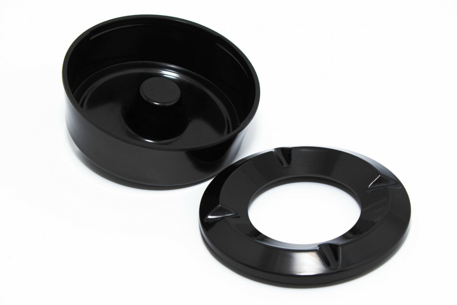 Пепельница из меламина круглая черная с крышкой 10,5х4,5 см