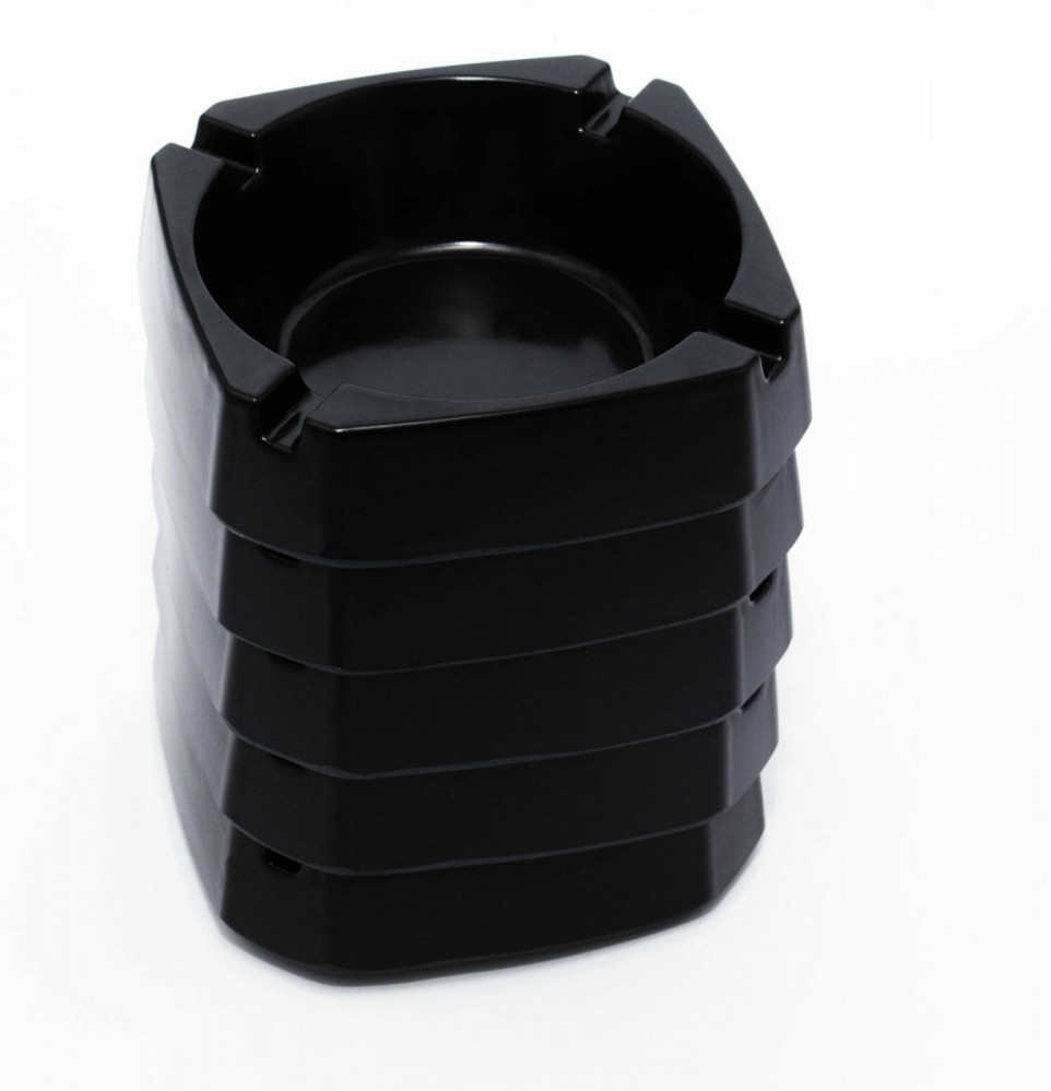 Пепельница из меламина квадратная черная 9,2х9,2х3 см